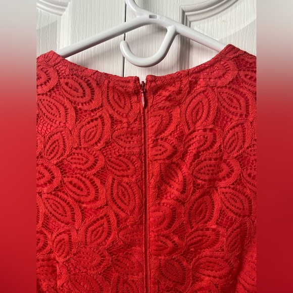 Ann Taylor Leave Lace Flare Shift Dress in size 0P - Picture 6 of 11